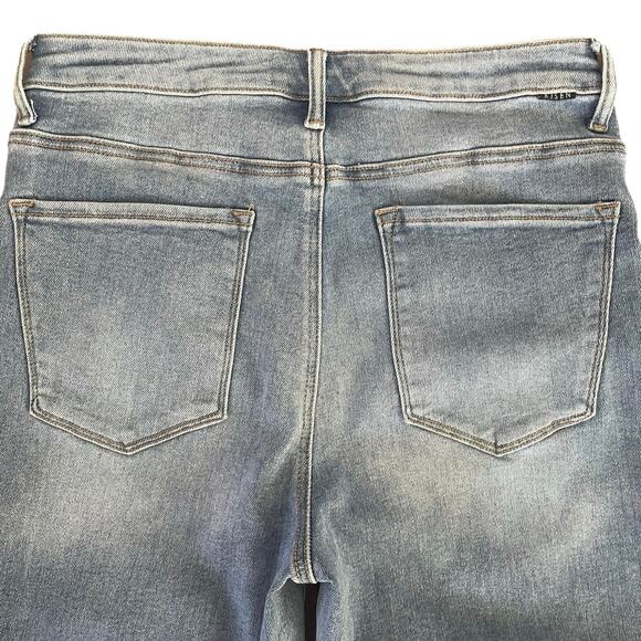 Risen High Rise WIde Leg Jeans Size 11/30 Medium Wash Stretchy Fall Casual Denim - Picture 5 of 8